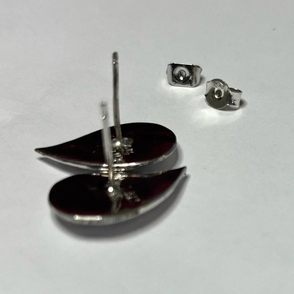 Sterling silver pierced earrings jewelry - Picture 11 of 16